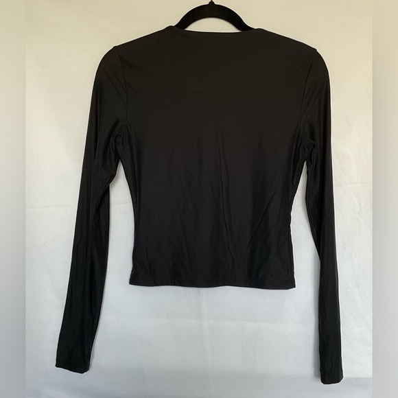 Abercrombie & Fitch Black Long Sleeve Fitted Bodysuit - Picture 4 of 5